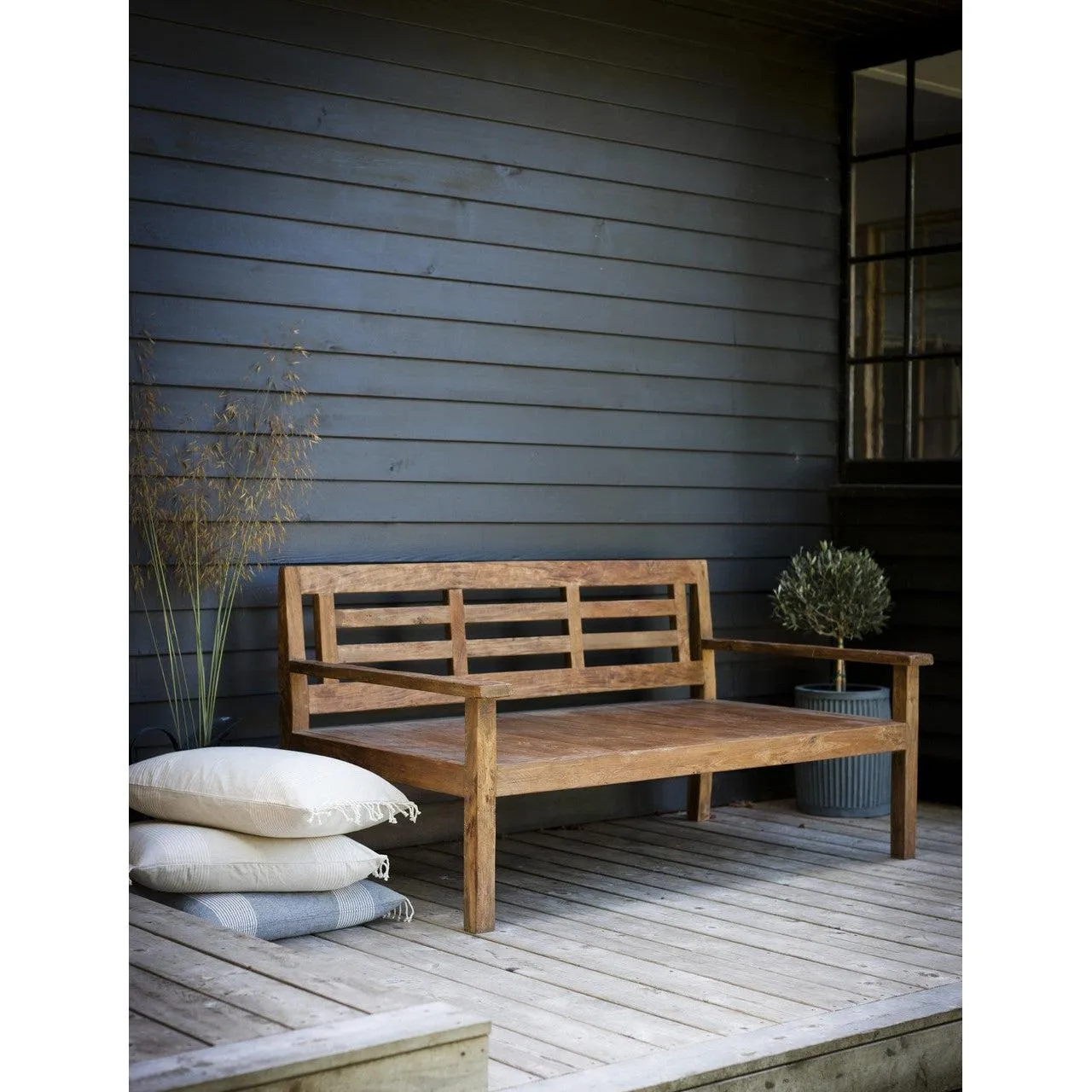 Chastleton Day Bed - Teak
