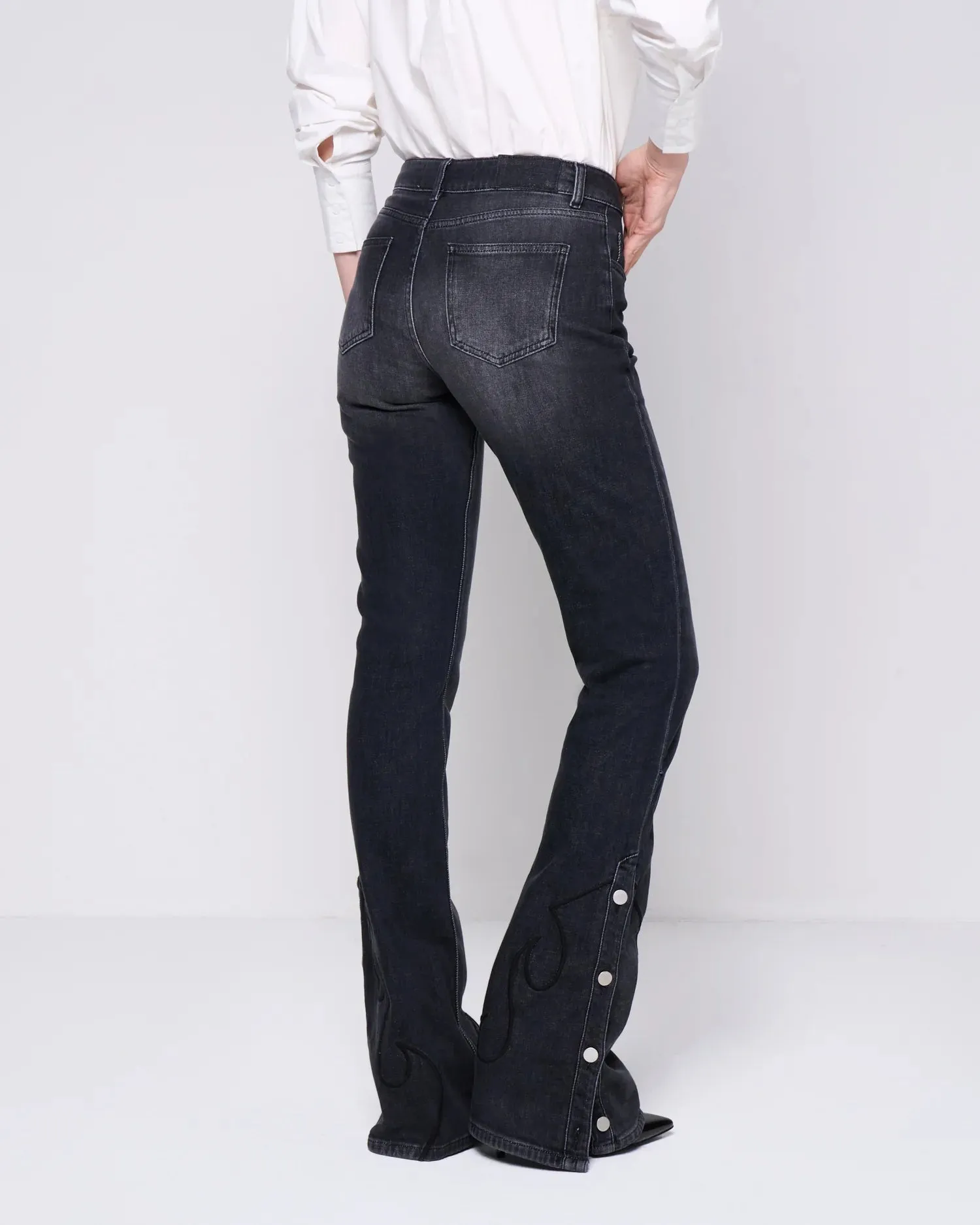 Flared jeans