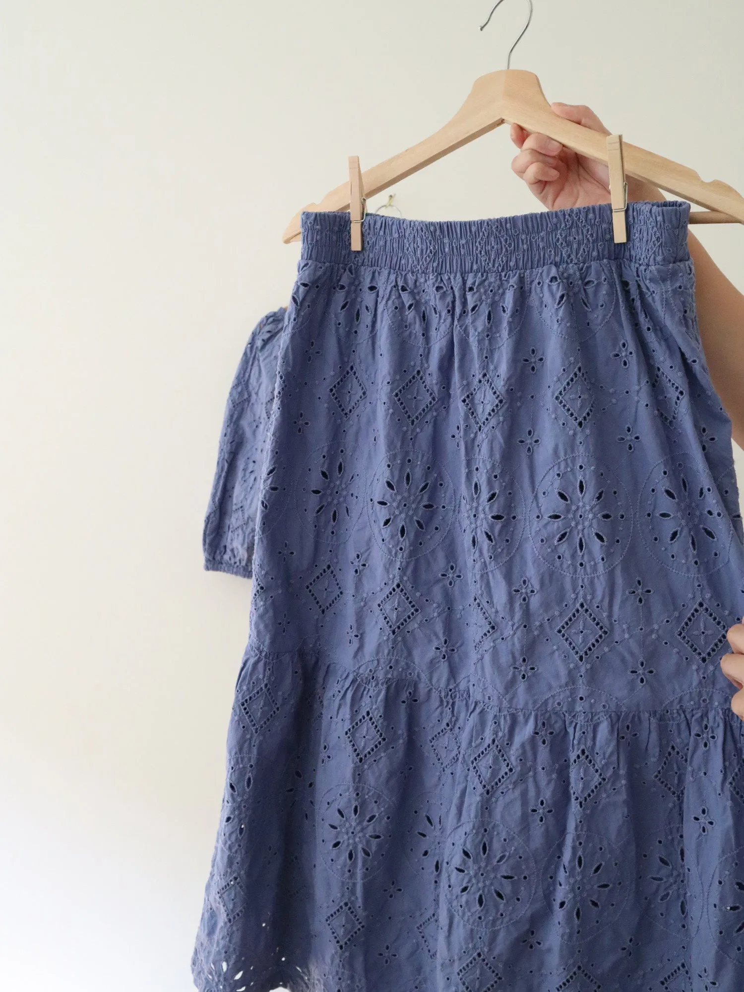 Gap Eyelet Skirt Set (M)
