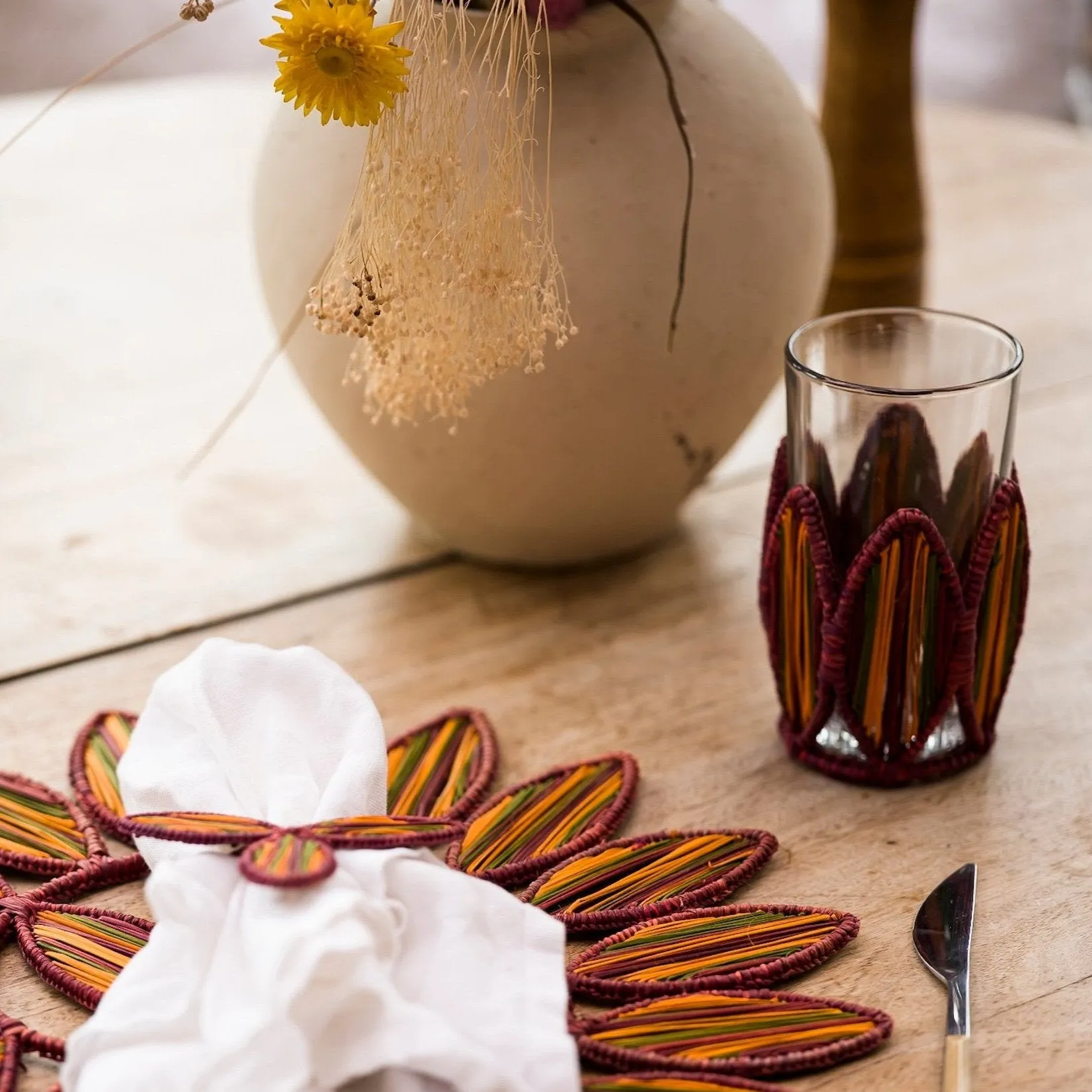 Hoja Woven Placemats (Set of 2)