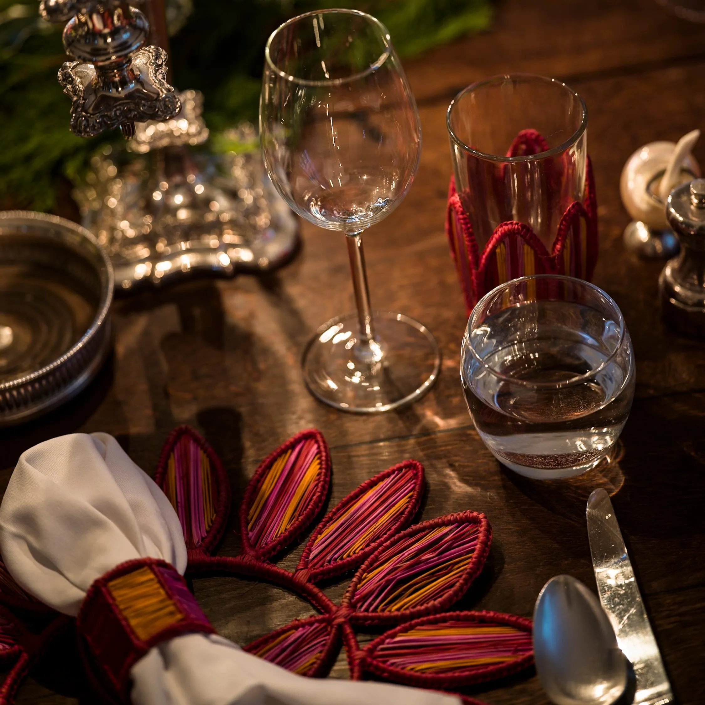 Hoja Woven Placemats (Set of 2)