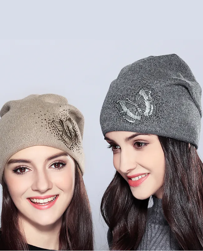 Knitted Rhinestones Beanie