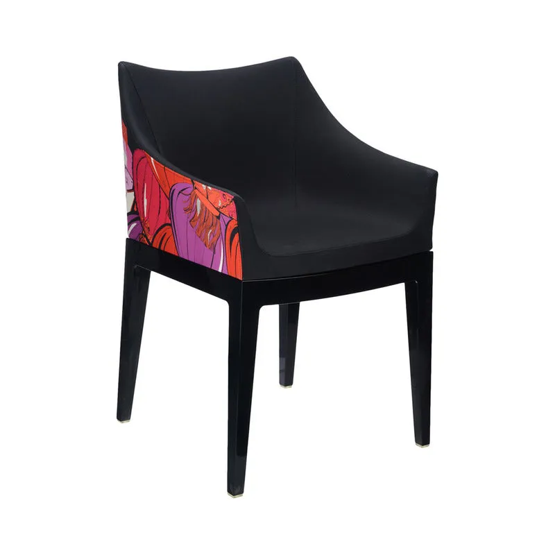Madame Lounge Chair