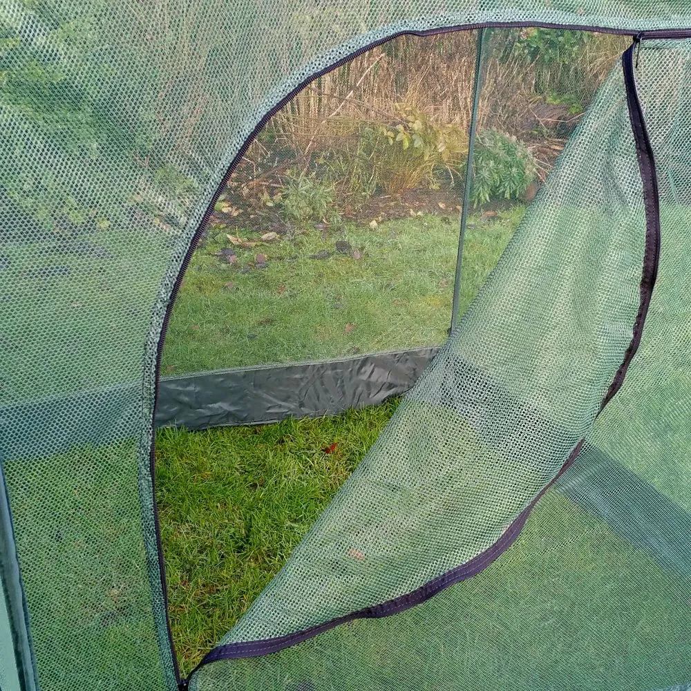Pop Up Cabbage & Brassica Vegetable Cage Plant Cover