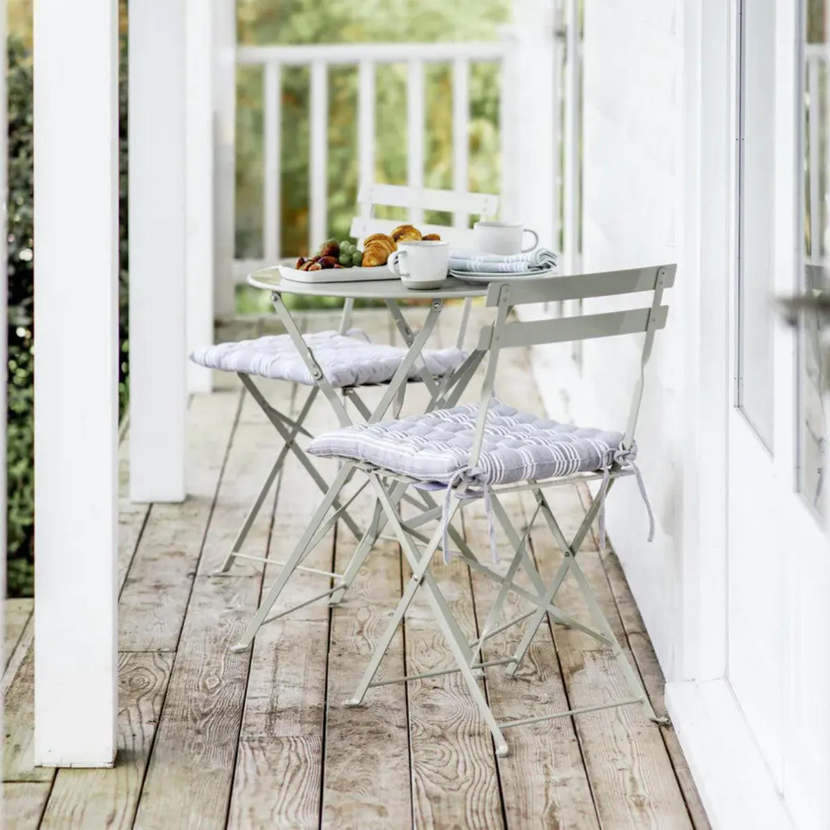 Steel Bistro Set - Clay Putty