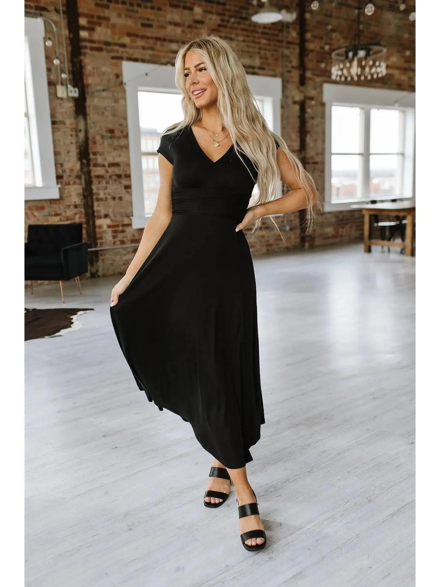 Walter V-Neck Maxi Dress