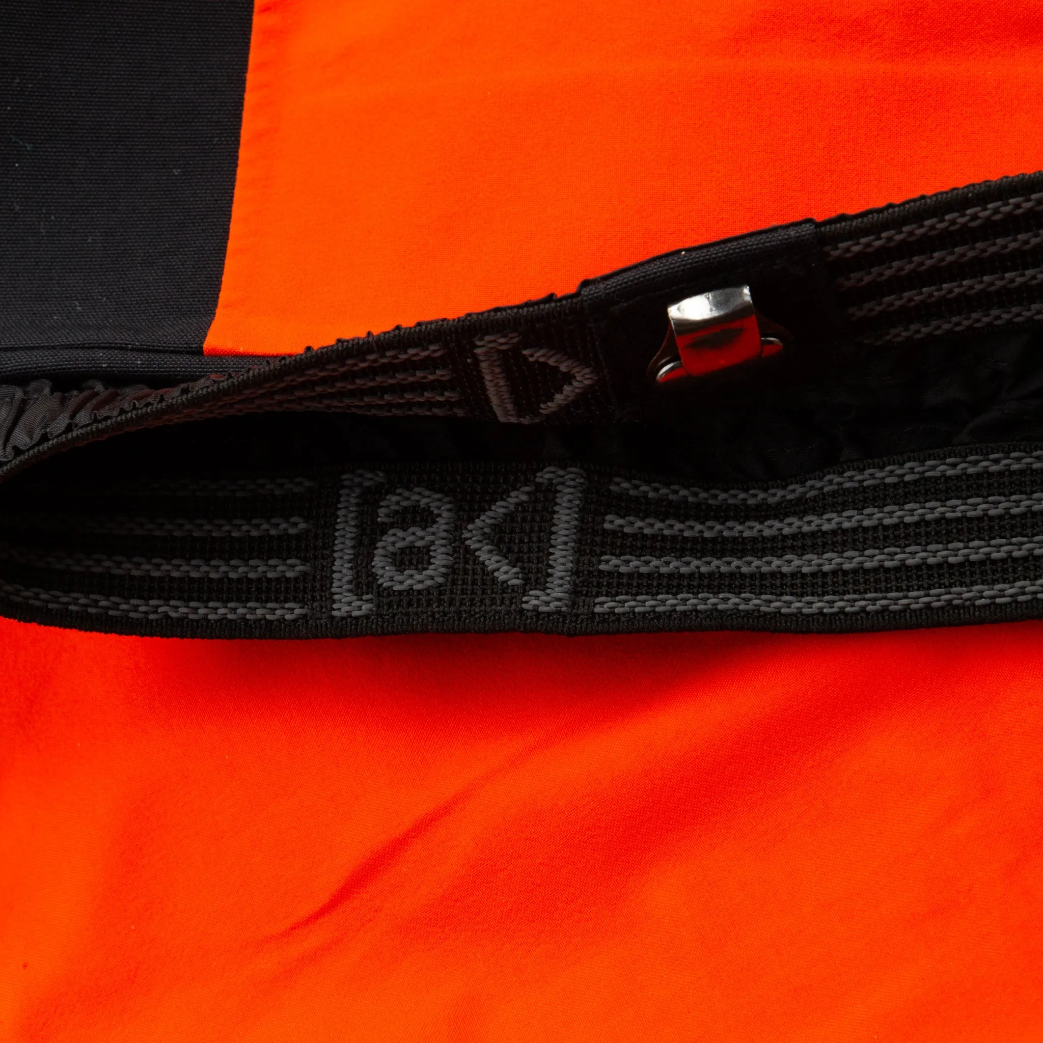 Women's [ak] Tusk GORE-TEX Pro 3L Hi-Top Bib